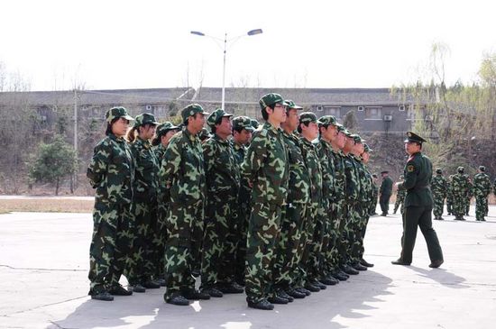 內(nèi)部軍訓 (17)